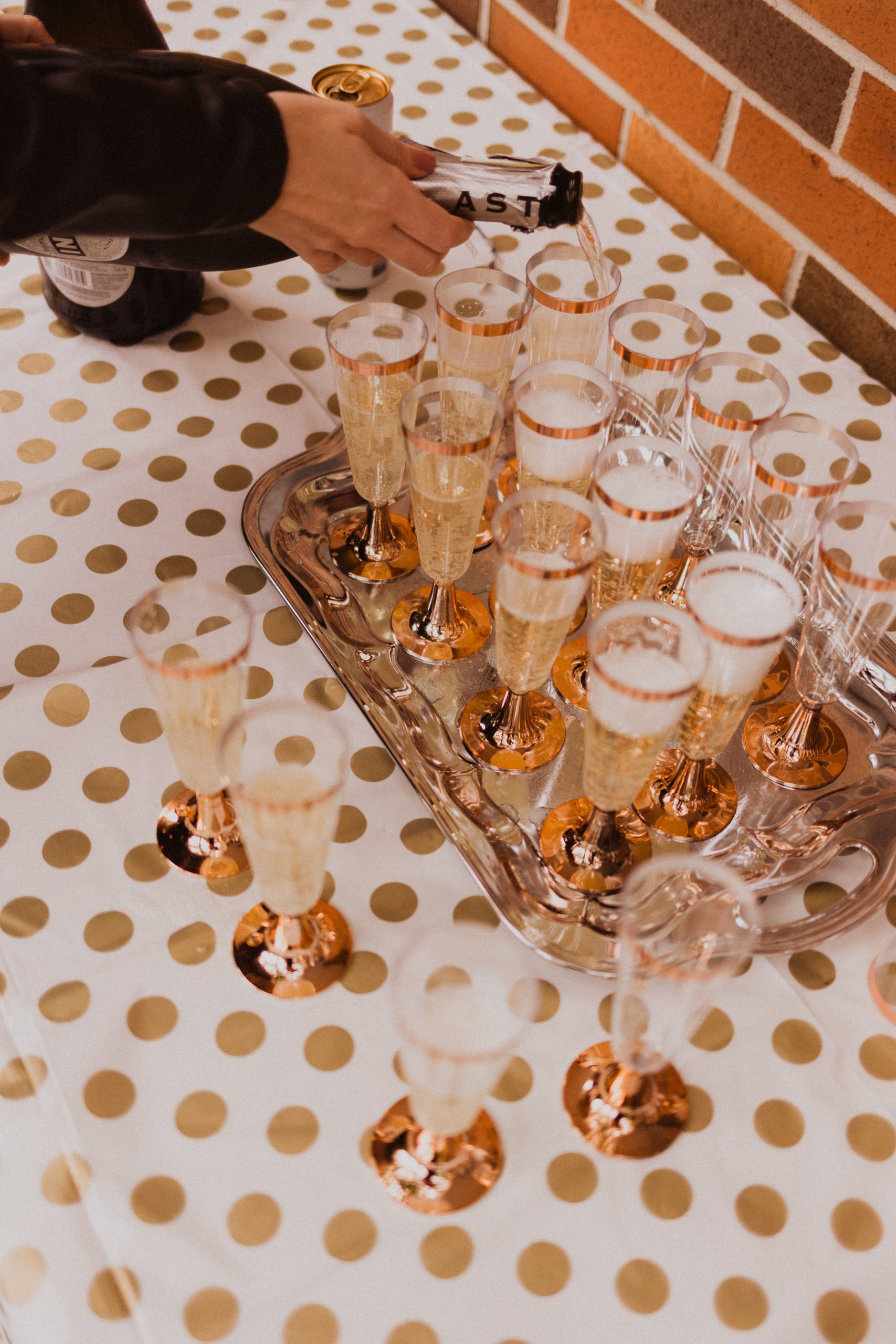 Our Favorite Low Key Bachelorette Party Ideas THE VUTEĀ®