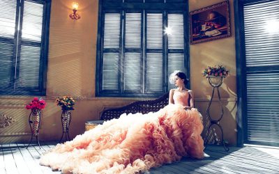 How to Choose the Perfect Bridal Shower Dress for Bride