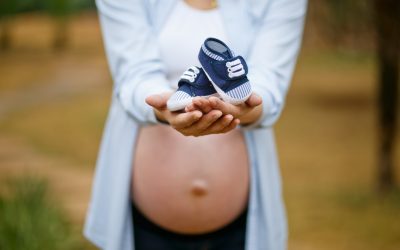 12 Pregnancy Announcement Ideas We Love